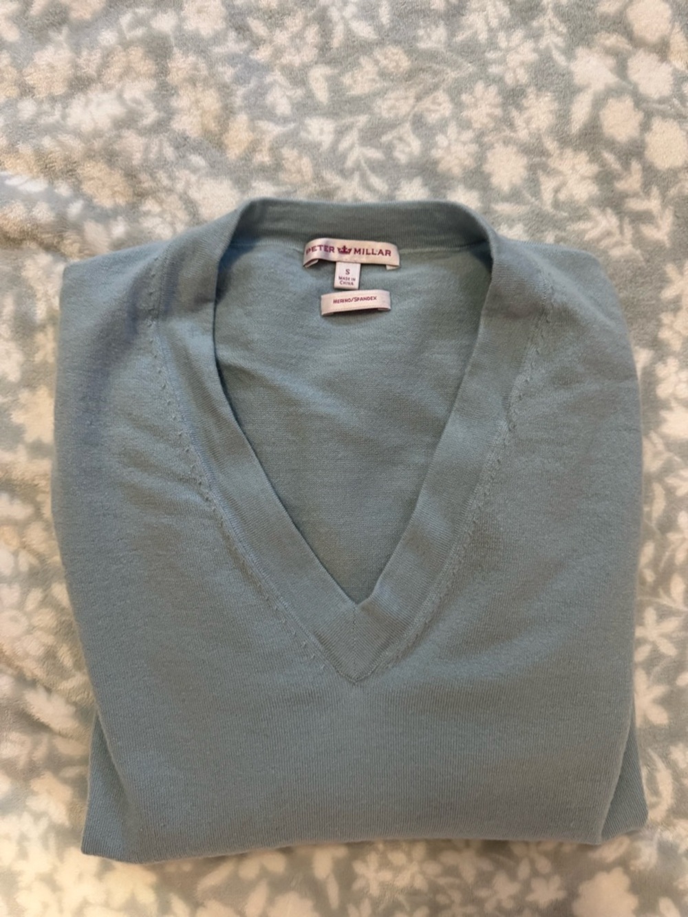 Peter Millar Merino Wool V-Neck Sweater Blue S EUC - Picture 2 of 8